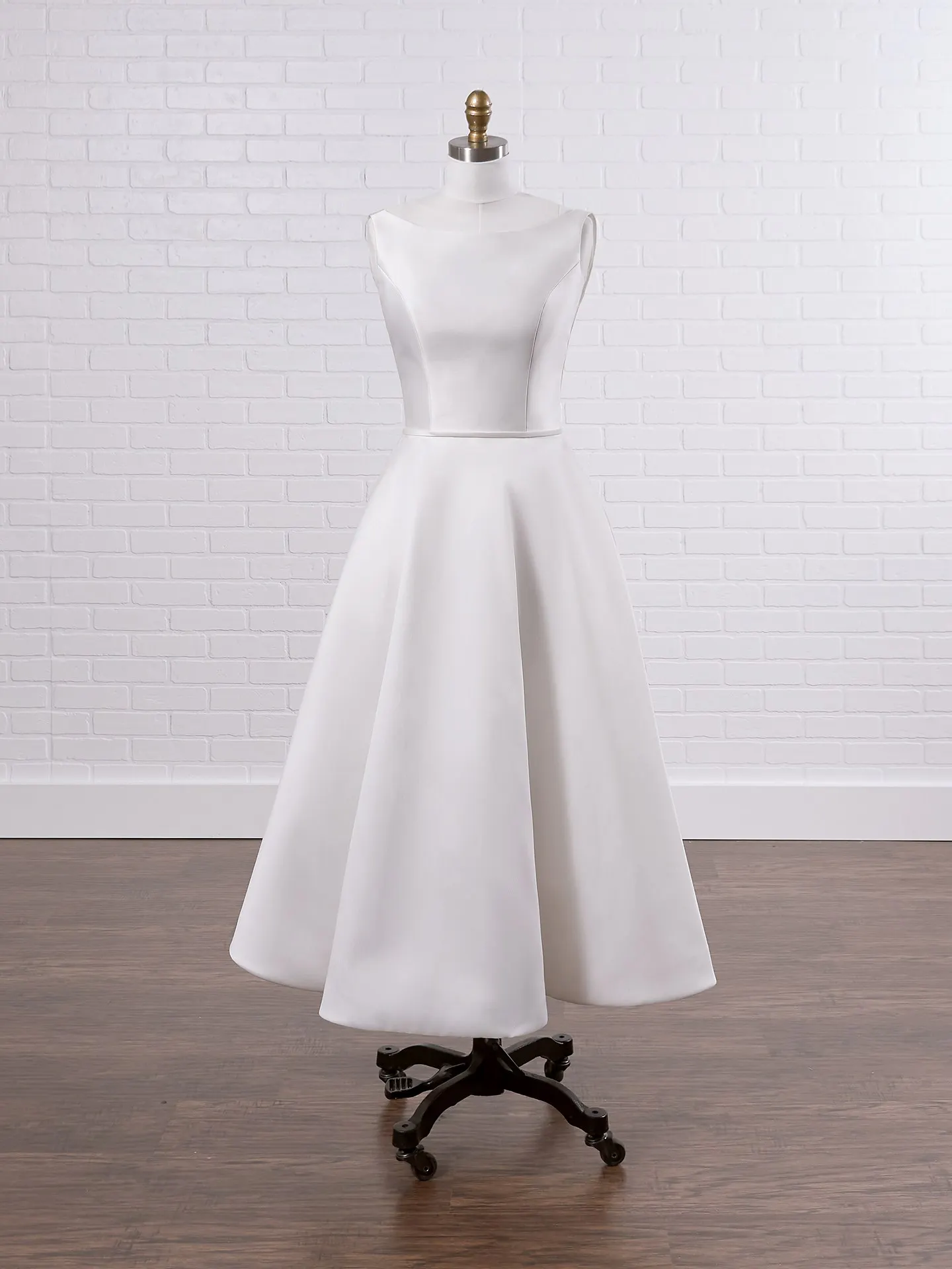 Maggie Sottero Wedding Dress McCall Lane 21SZ441 main