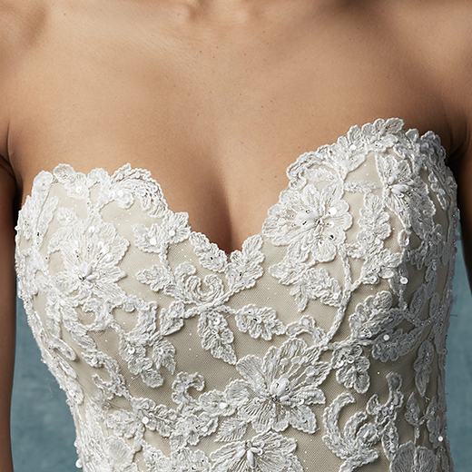 Maggie Sottero Anastasia 9MC012 Neckline