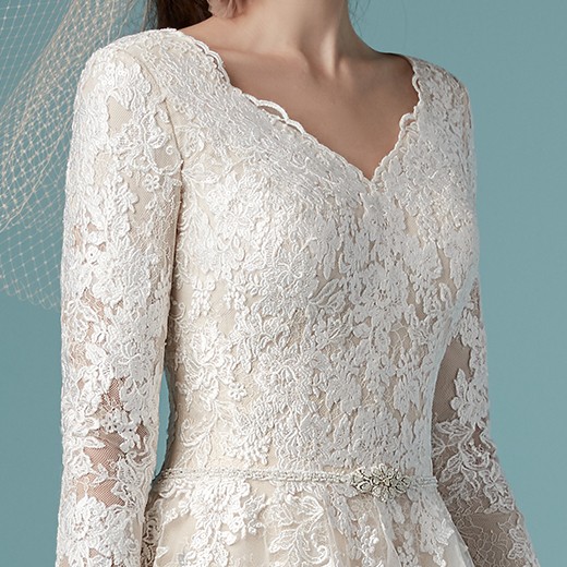 Maggie Sottero Shiloh Leigh 9MS875 FrontBodice