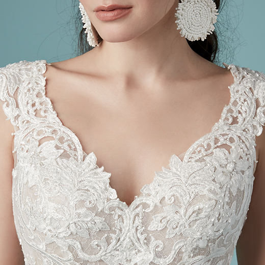 Maggie Sottero Celeste 9MS901 Neckline