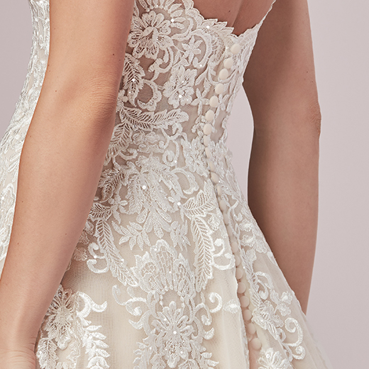 Rebecca Ingram Vanessa 9RS806LU ExtraDetails1