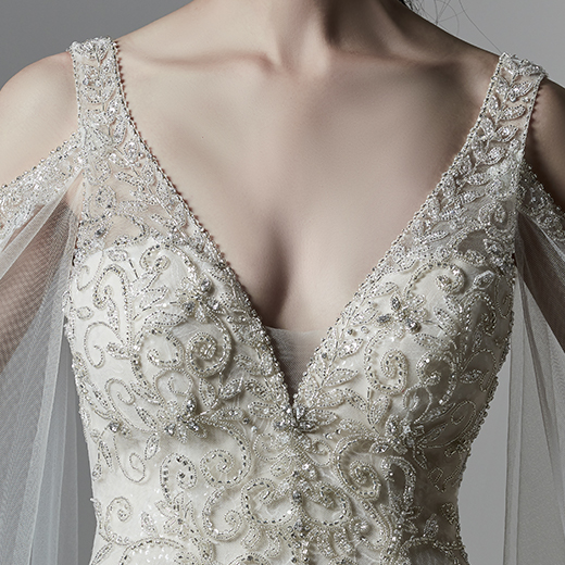 Sottero and Midgley Bentley 9ST920 Neckline