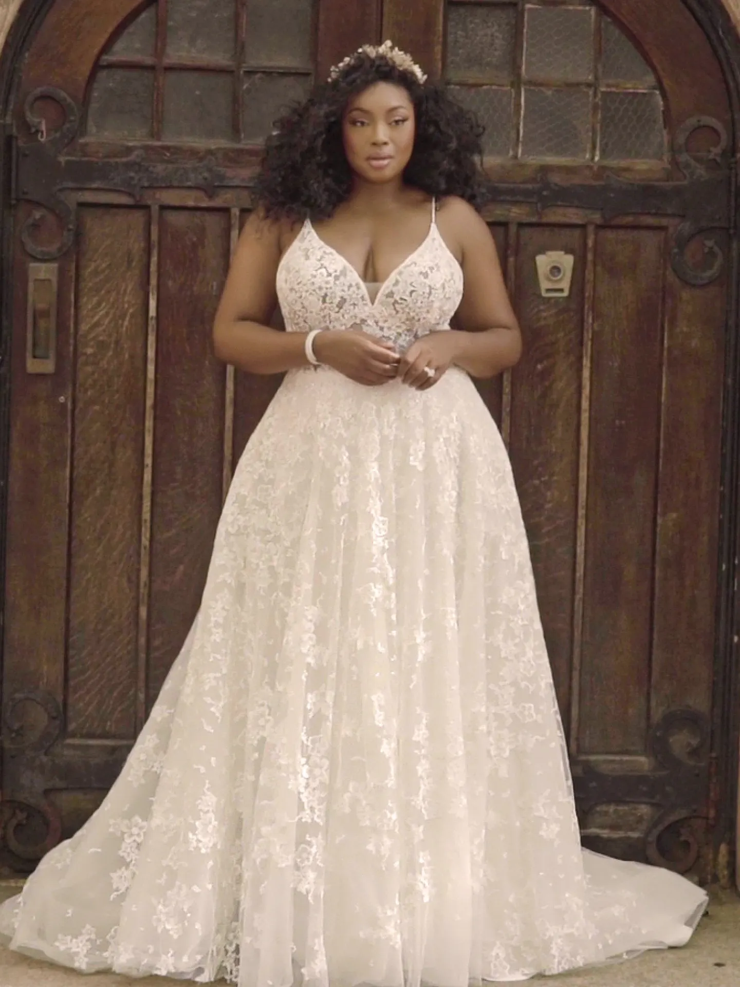 Maggie Sottero Lorenza Floral Boho A-line Wedding Dress 21MT411 Curve-Alt8