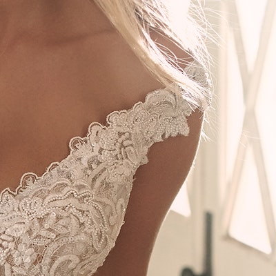 Maggie Sottero Antonella 21MT416 Sleeve