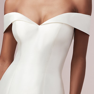 Rebecca Ingram Josie-Lane 21RT442 Neckline