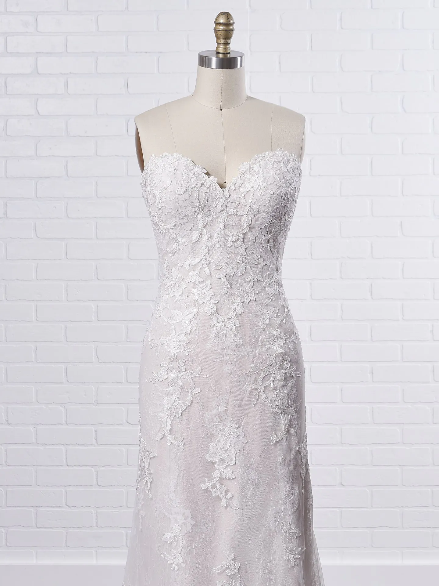 Rebecca Ingram Florina Off-the-shoulder lace wedding gown to show off your figure 20RC618 Color2