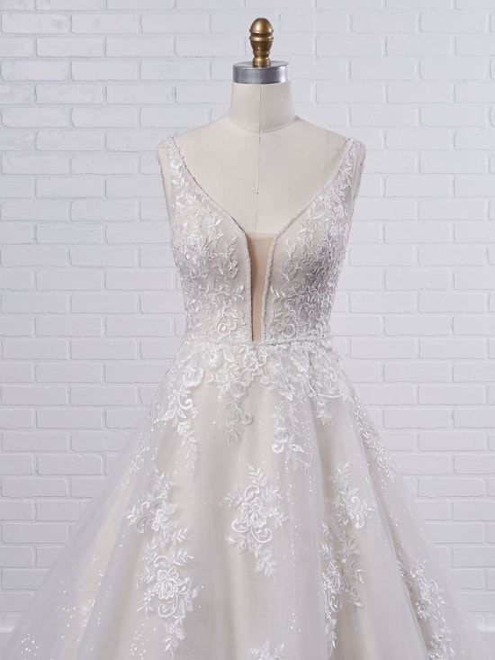 Maggie Sottero Leticia Lynette Plus Size Romantic A-line bridal gown with a soft and feminine skirt 21MK394B Color2