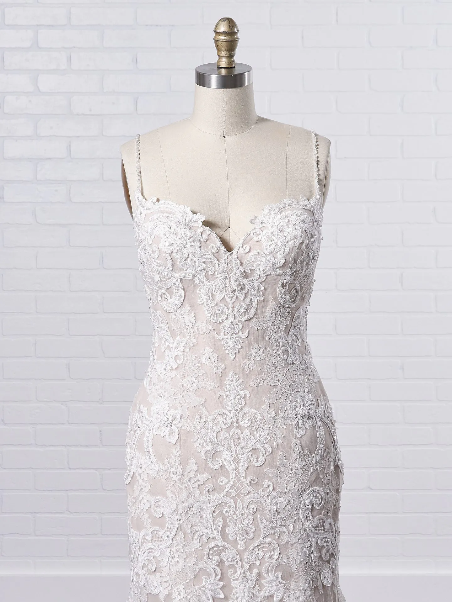 Maggie Sottero Glorietta Elegant fit-and-flare bridal dress featuring eye-catching lace motifs 9MC882 Color2