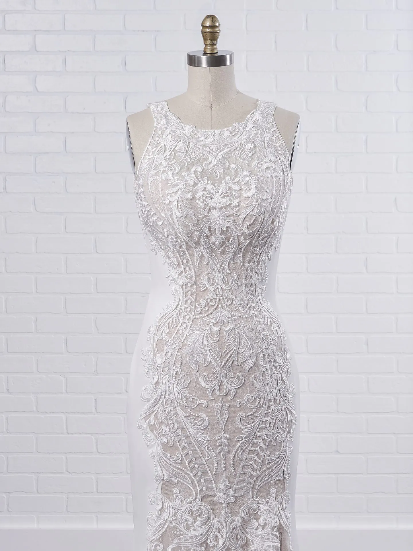 Sottero and Midgley Kevyn An exceptionally modern halter fit-and-flare wedding dress to elongate your frame 9SC803 Color2