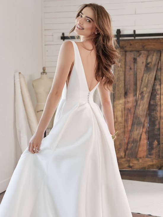 Pearl (21RW804) Wedding Dress by Rebecca Ingram