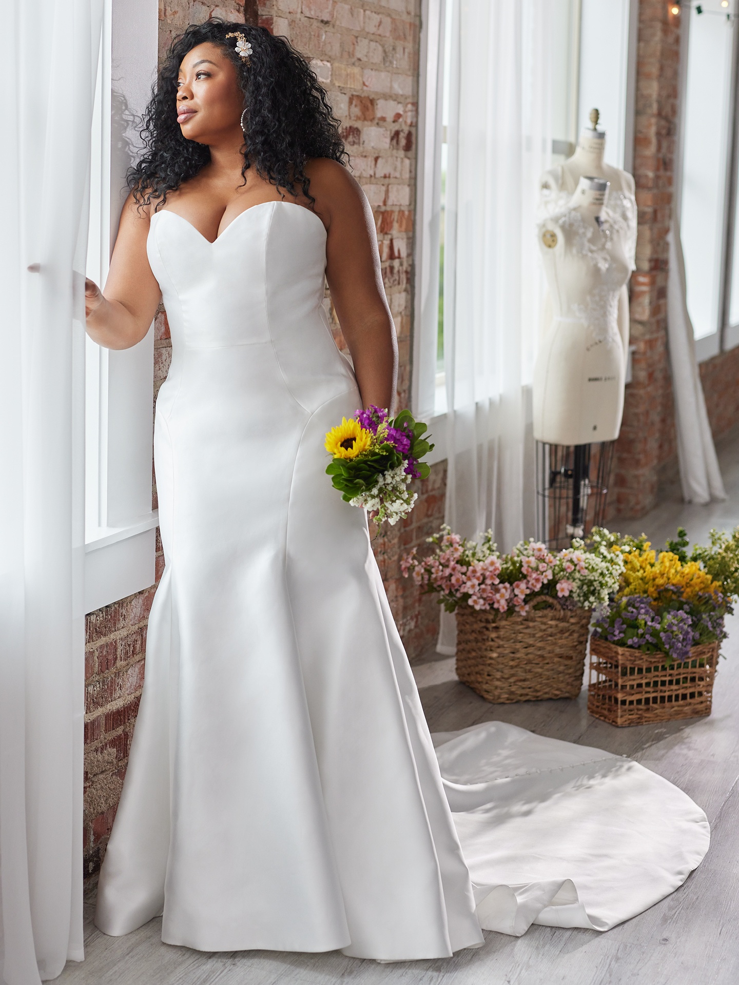 Pippa Lynette Minimalist Mikado Mermaid Wedding Dress