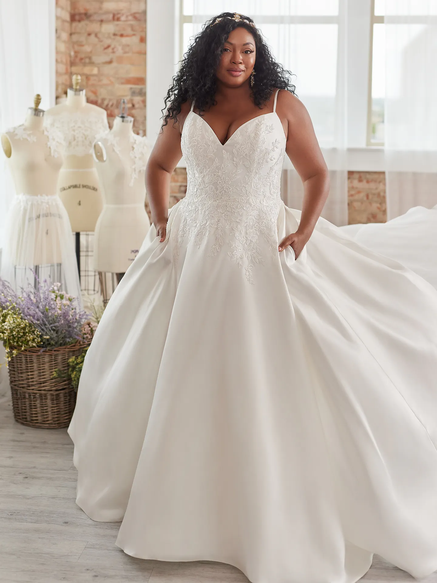 Rebecca Ingram Wedding Dress Iona 22RS591A01 Alt050