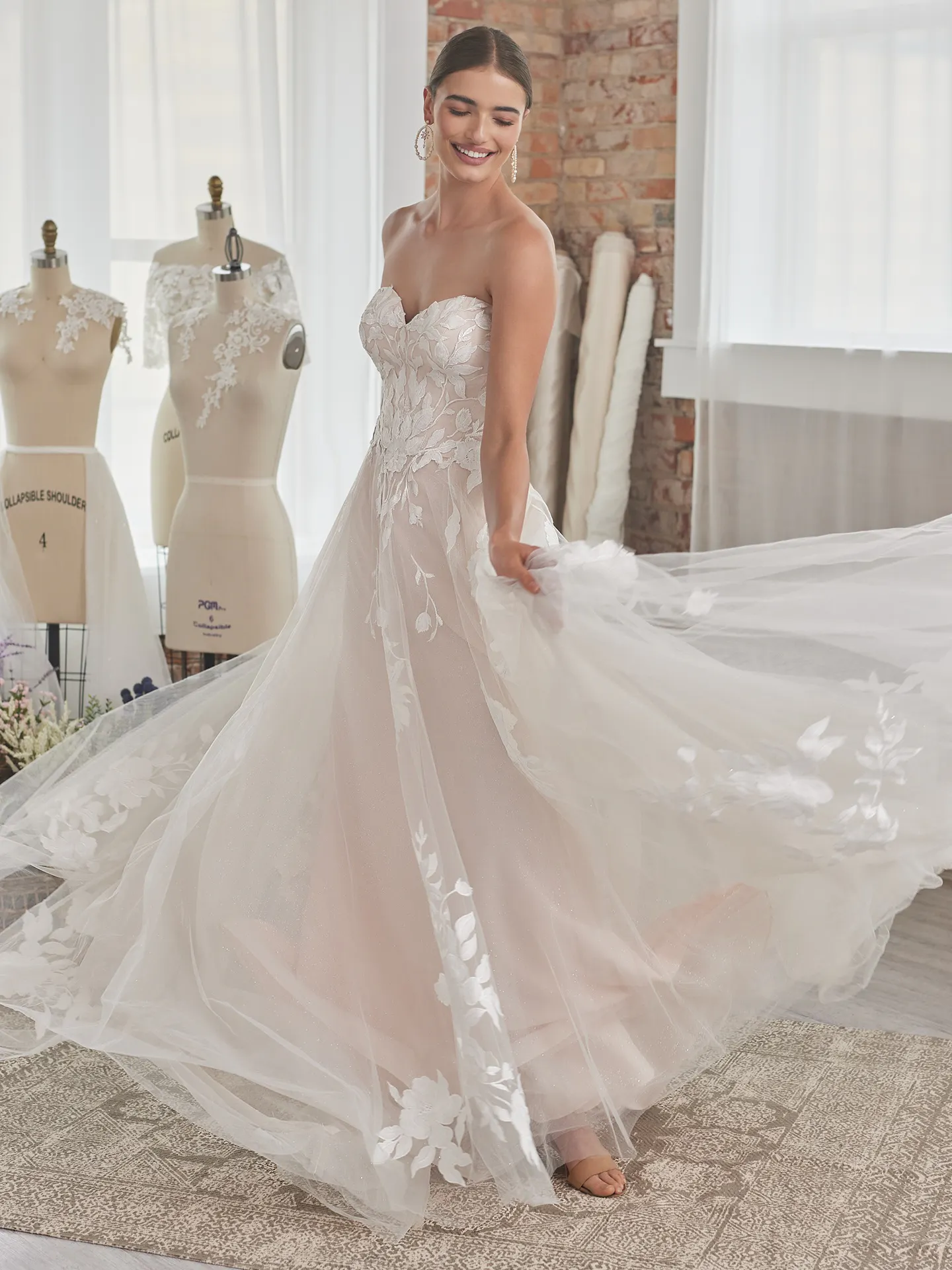 Rebecca Ingram Wedding Dress Hattie-Lane-Lynette 22RT517B01 Alt050