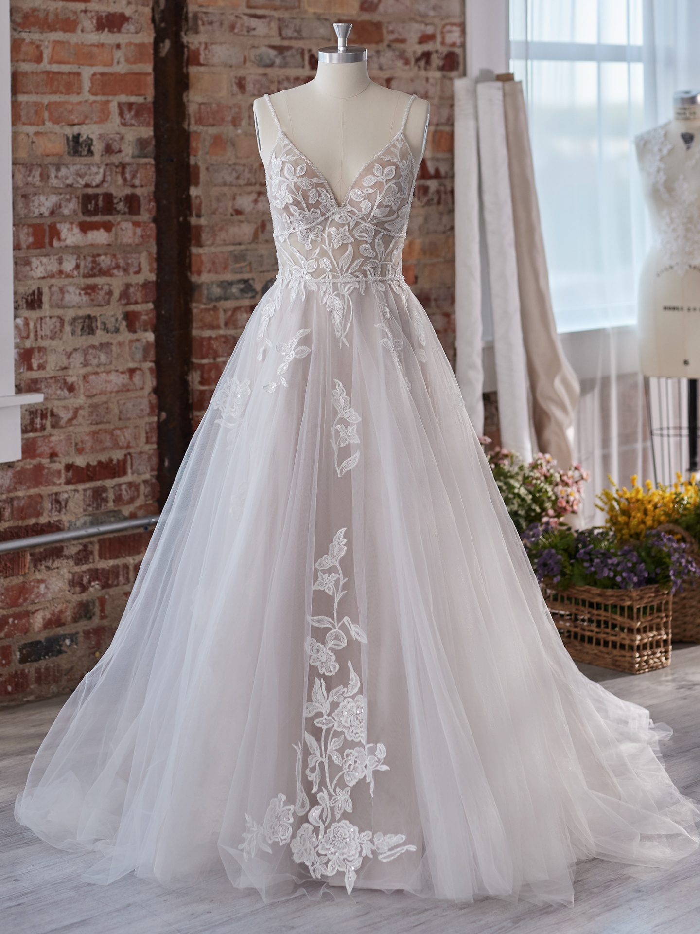 Maggie 2025 sottero dahlia