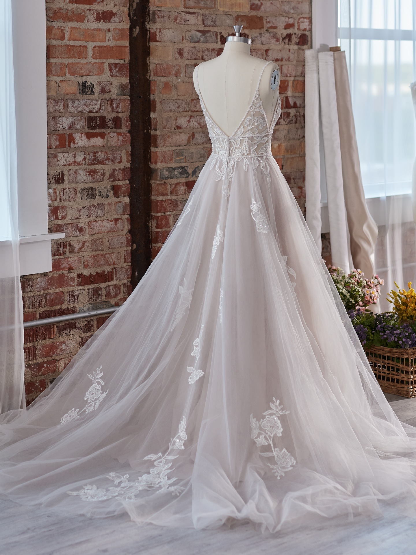 Dahlia Wedding Dresses