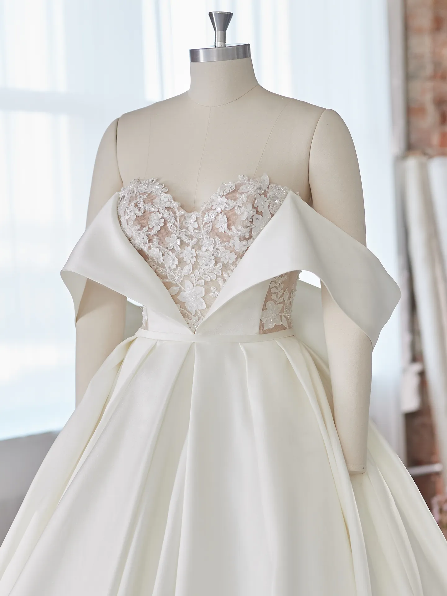 Sottero and Midgley Wedding Dress Zulima 22SV561A01 Alt102