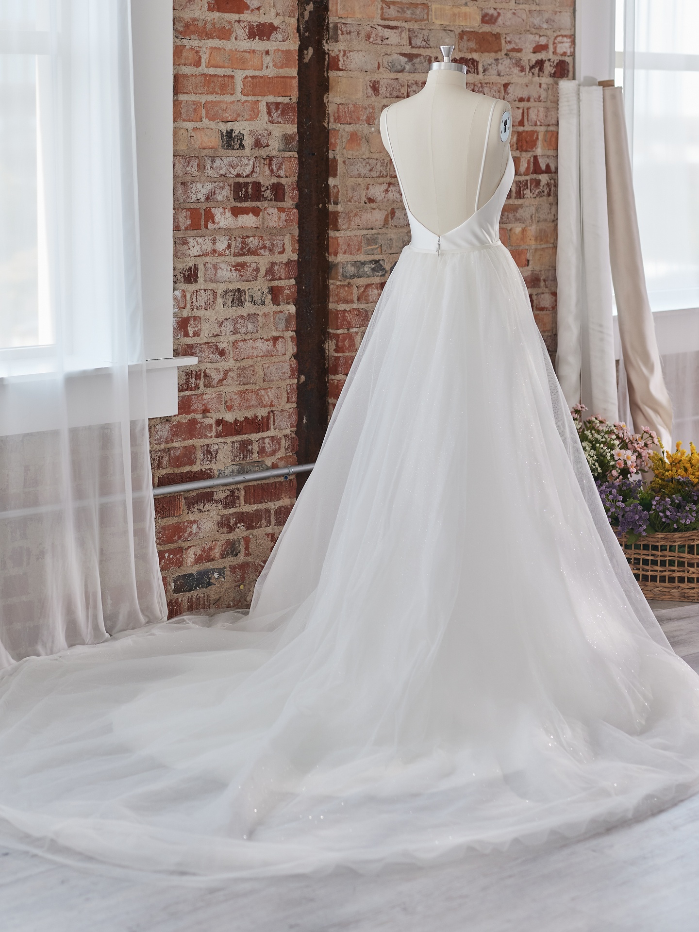 Maggie sottero outlet overskirt