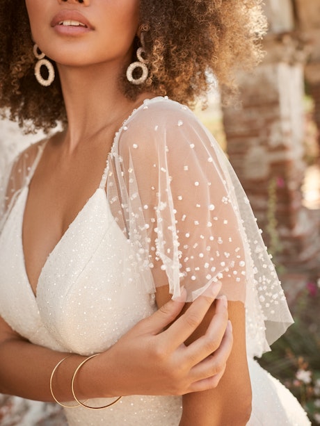 Maggie Sottero Detachable-Bridal-Cape Sigourney YYCA0+22MS523000 Main