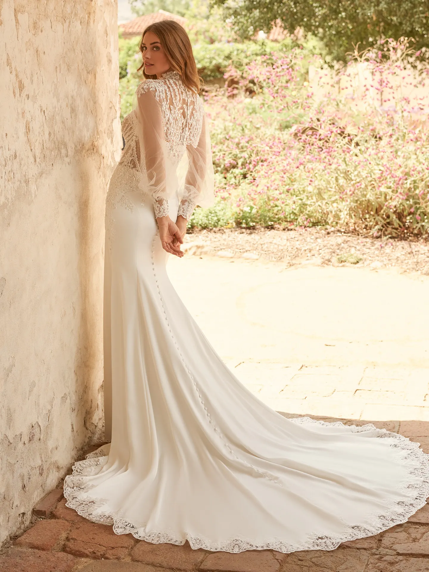 Maggie Sottero Sheath-Wedding-Dress Yates YYJK0+22MC570000 Alt4