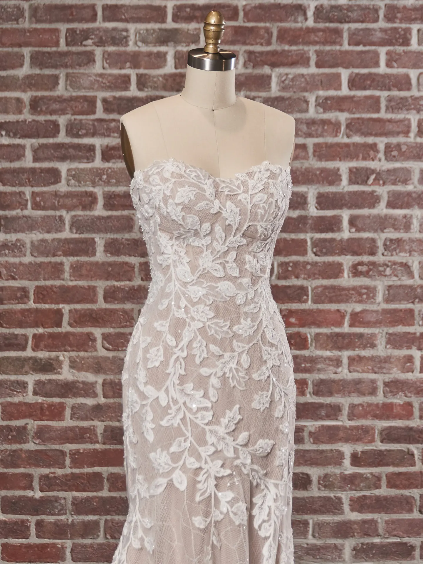 Maggie Sottero Fit-and-Flare-Bridal-Gown Ivy 22MC563 Color4
