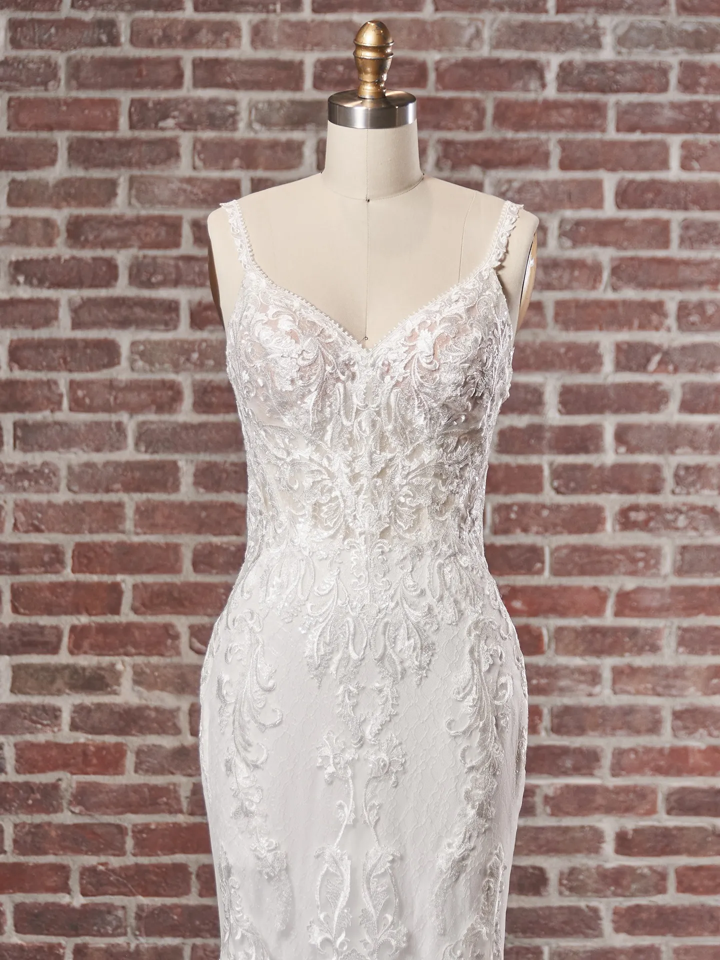 Rebecca Ingram Sheath-Wedding-Dress Larkin 22RW590 Color1