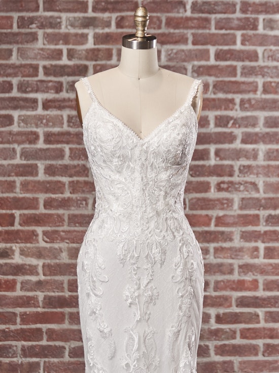 Rebecca Ingram Sheath-Wedding-Dress Larkin Lynette 22RW590B Color1