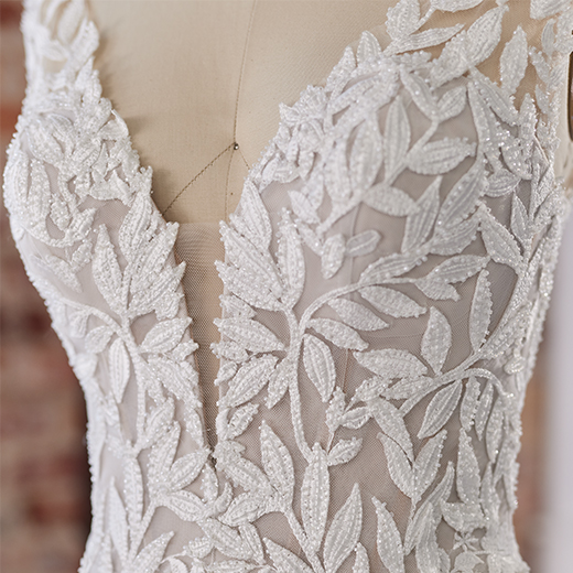 Maggie Sottero  Fern 22MS505 bp03_Neckline