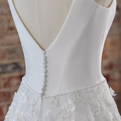 Maggie Sottero Greer 22MC562 bp07_Closure