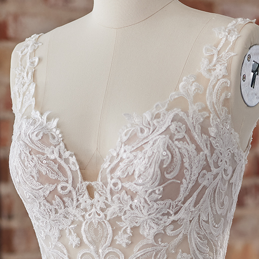 Maggie Sottero  Mayuri 22MN004 bp03_Neckline