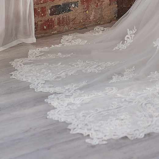 Sottero and Midgley  Harper 22SS576 bp08_ExtraDetails1