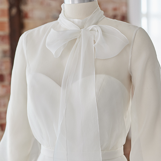 Sottero and Midgley  Lupita 22SW515 bp03_Neckline
