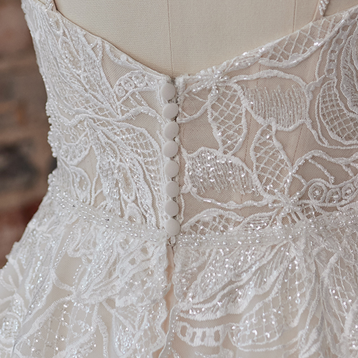 Sottero and Midgley  Vance 22SK509 bp07_Closure