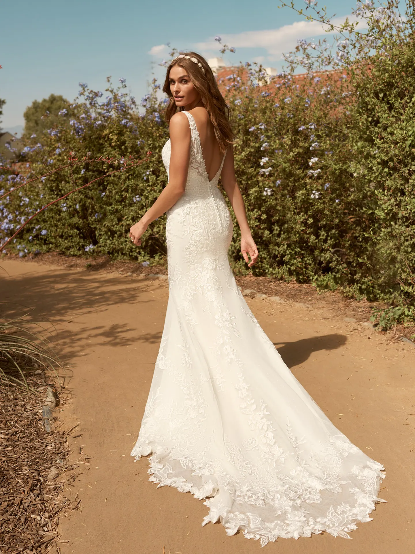 Maggie Sottero Fit-and-Flare-Wedding-Dress Albany 22MK508 Alt8