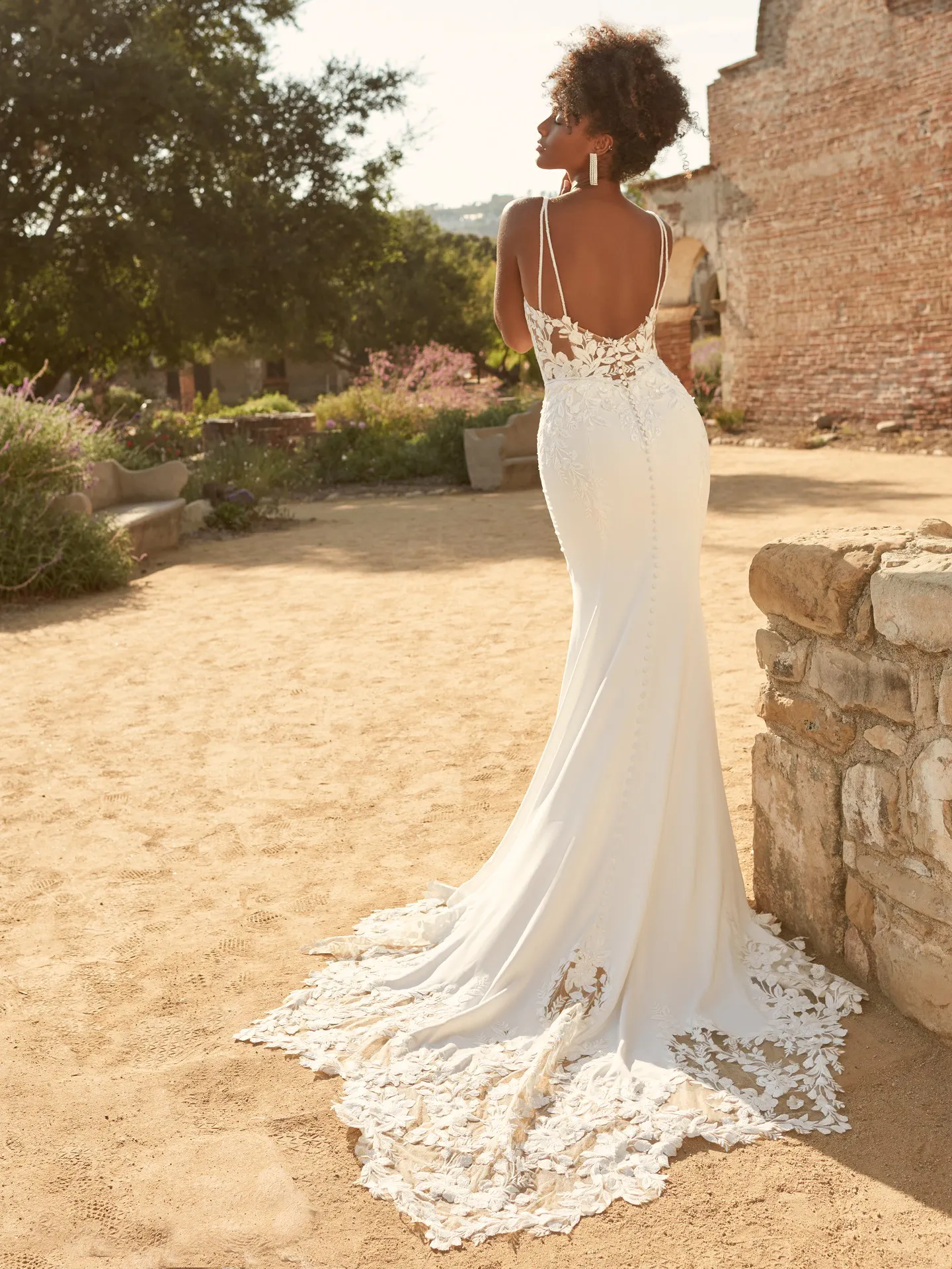 maggie sottero backless dress Baxley Crepe Bridal Gown | Size:6 Months The basque waist and sale: Black Friday RED 2025 Atelier Management - News