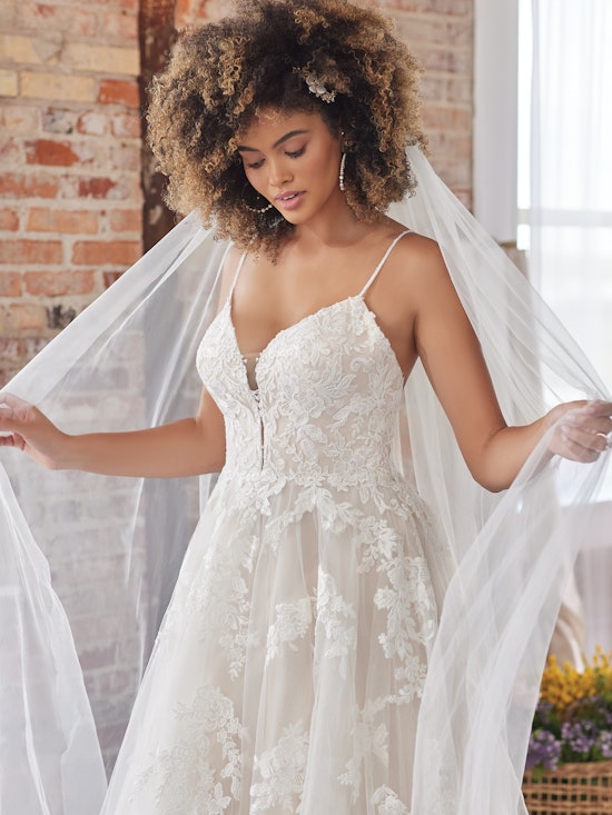Rebecca Ingram A-Line-Wedding-Dress Evora 22RN541 Alt051