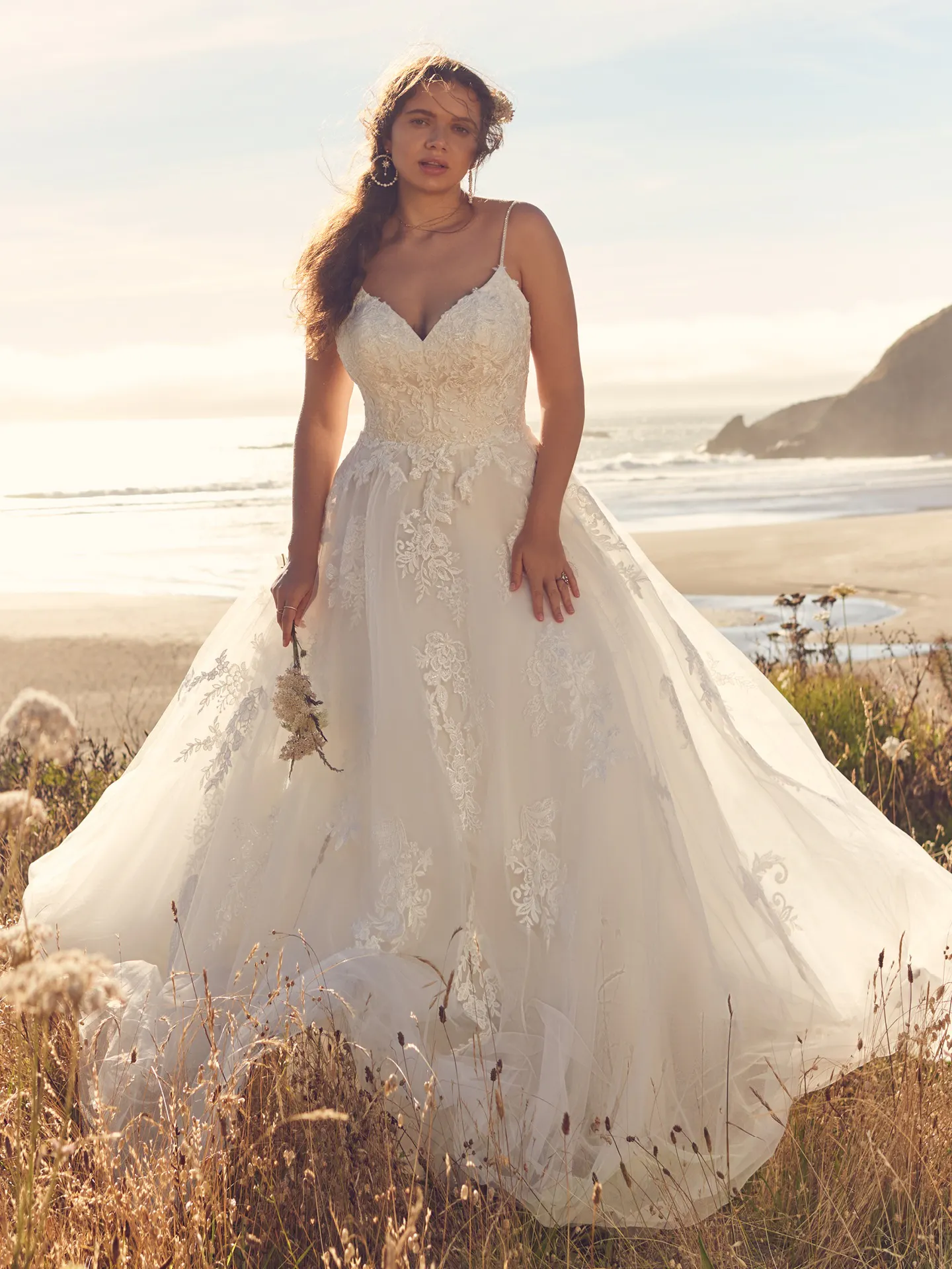 Rebecca Ingram A-Line-Wedding-Dress Evora 22RN541 Alt1