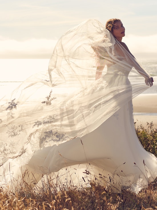 Rebecca Ingram A-Line-Wedding-Dress Evora 22RN541 Alt6