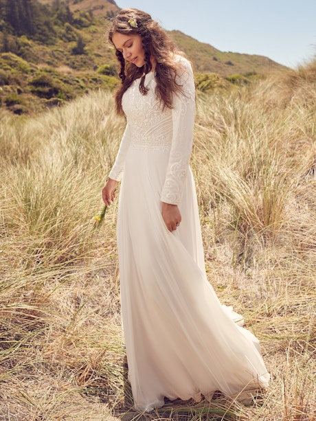 Rebecca Ingram Modest-Wedding-Dress Lorraine Leigh 22RS586C Main