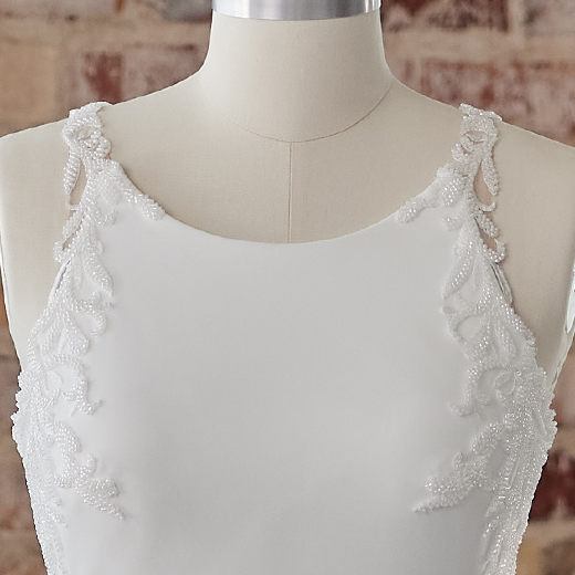 Rebecca Ingram Bellarose 22RK595A01 bp03_Neckline