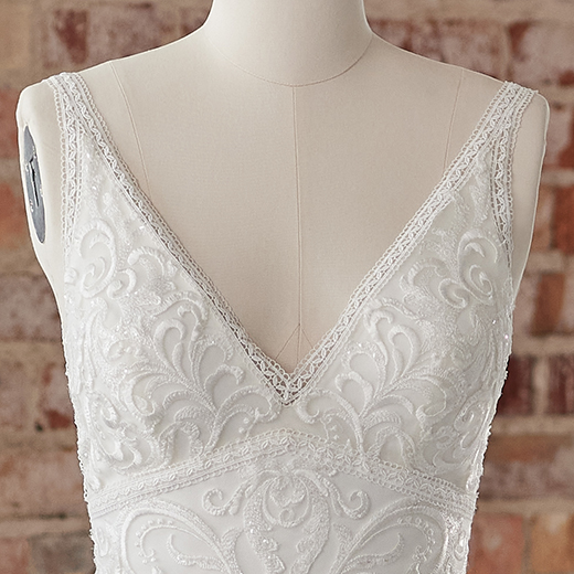 Rebecca Ingram Calista Lynette 22RK588B01 bp03_Neckline