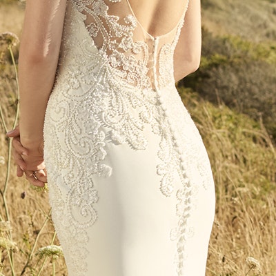 Rebecca Ingram Fleur Lynette 22RK540B01 bp07_Closure