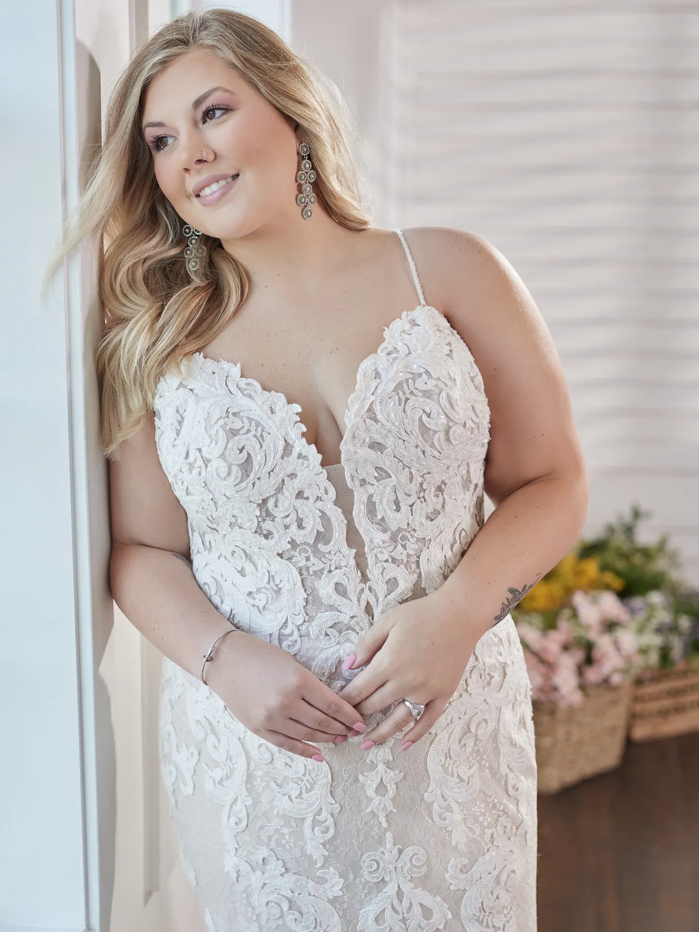 Maggie Sottero Lace sheath Wedding Dress Curve Tuscany Lynette 8MS794MC Alt5