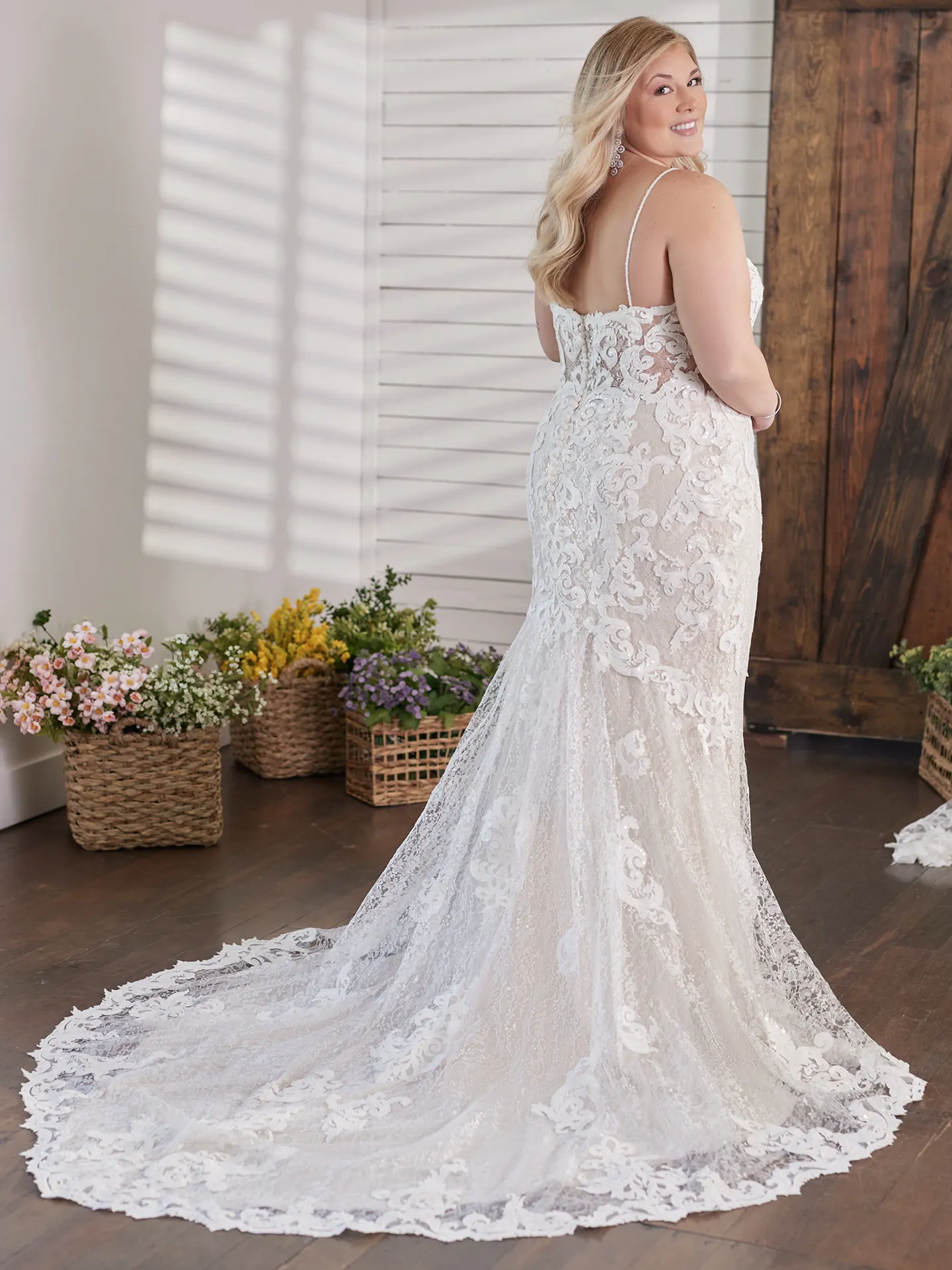 Maggie Sottero Lace sheath Wedding Dress Curve Tuscany Lynette 8MS794MC Alt6