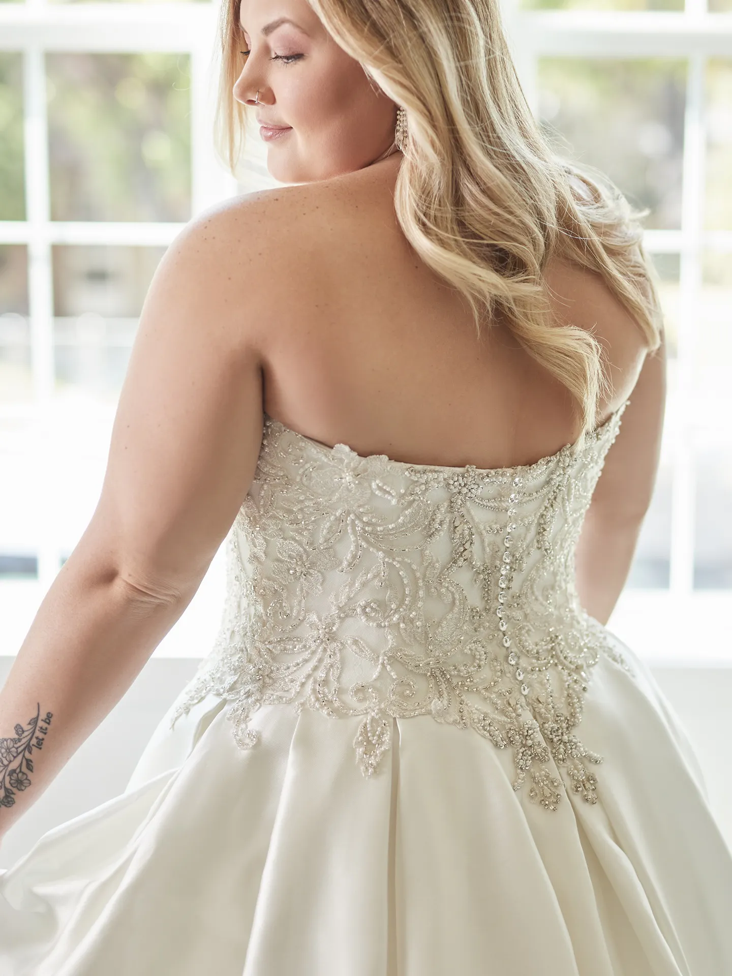 Sottero and Midgley Ball Gown Wedding Dress Curve Kimora 9SS061 Alt9