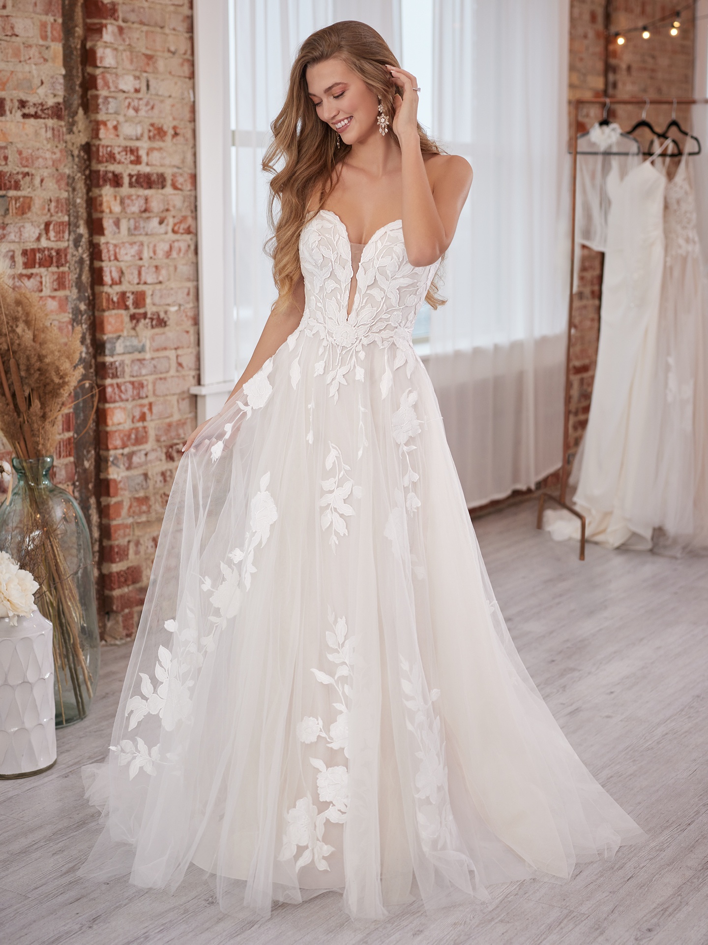 Hattie Lane Marie Sexy Boho Plunging V Neck Wedding Dress