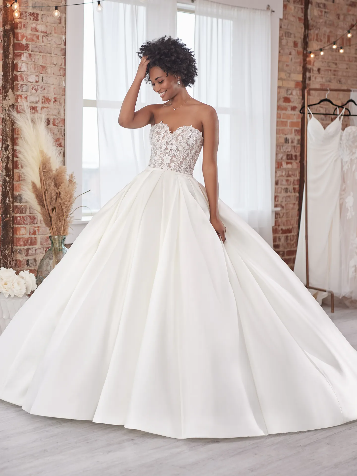 Sottero and Midgley Ball Gown Wedding Dress Zulima 22SV561B01 Alt3