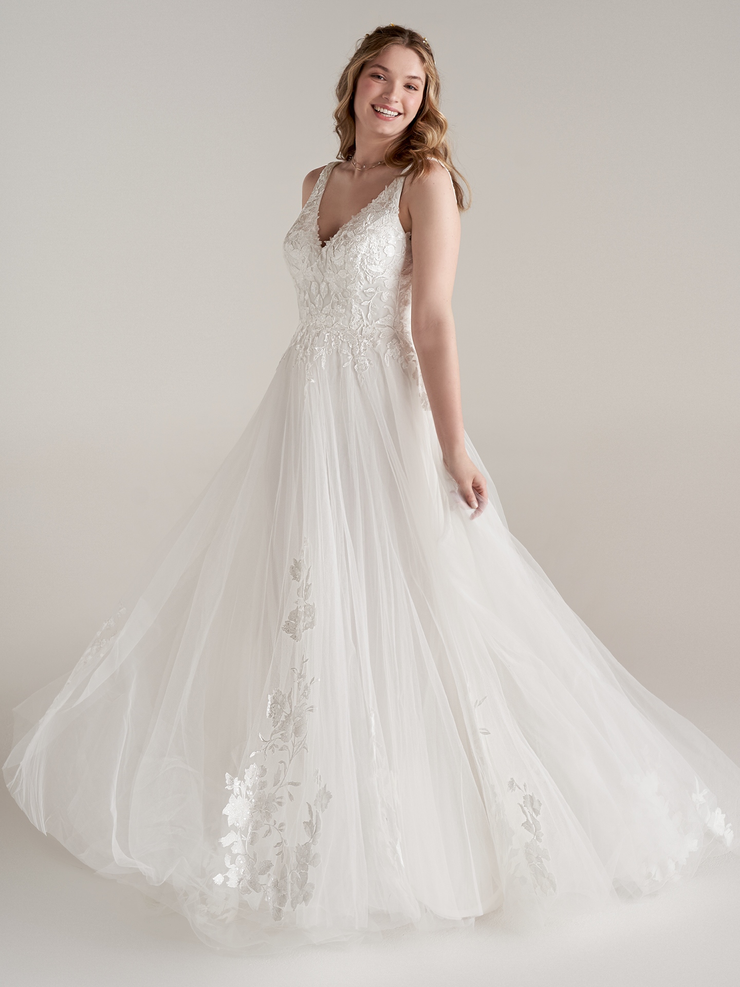 Stephanie Romantic Lace V-Neck A-Line Wedding Gown