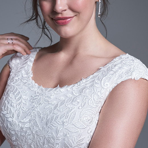 Sottero and Midgley Brooklyn Leigh 22SK005D01 A Line Wedding Dress bp03_Neckline
