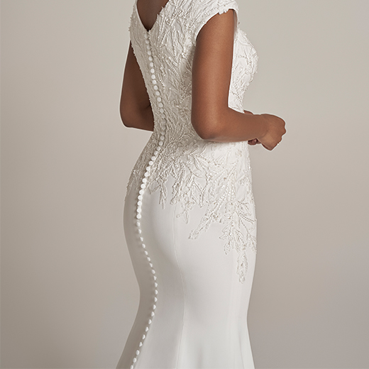 Rebecca Ingram Alda Leigh 21RN752B01 Fit and Flare Wedding Dress bp07_Closure