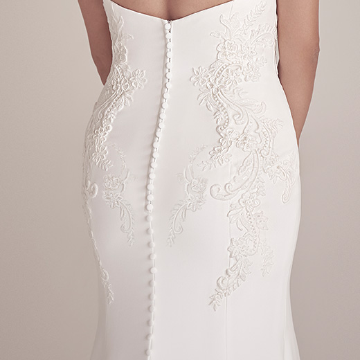 Maggie Sottero Byron 22MW916A01 Sheath Wedding Dress bp07_Closure